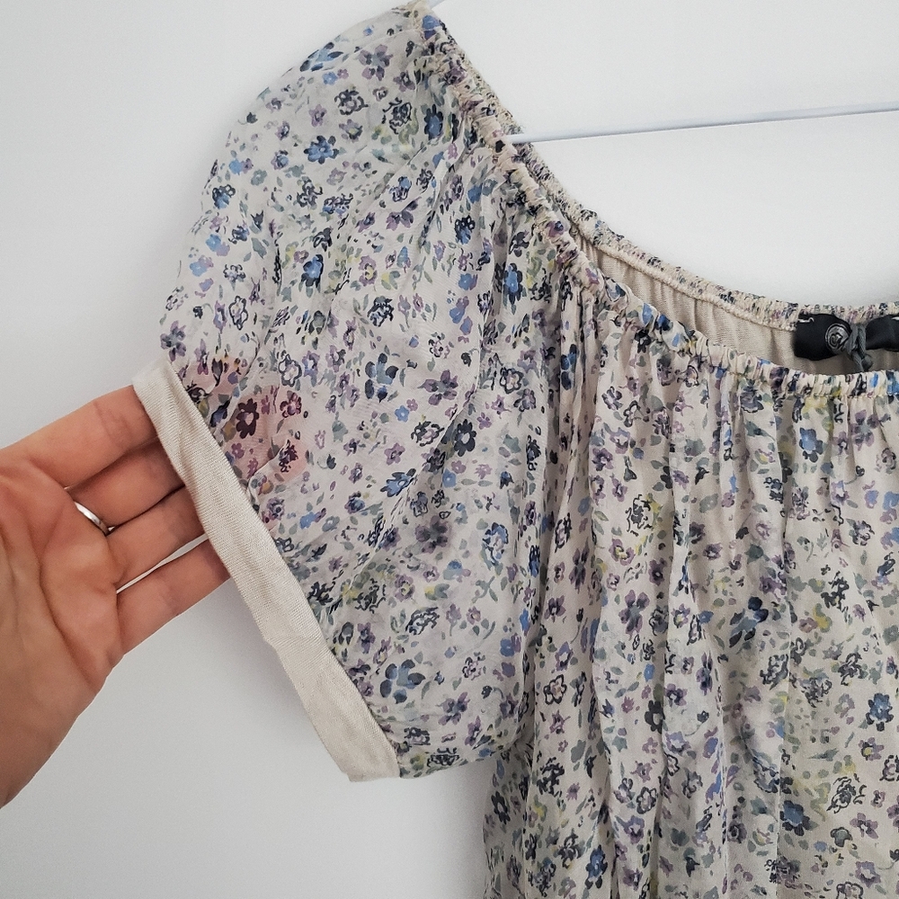 ITALIAN SILK Floral Sheer Blouse Top Cap Sleeves Round Neckline Soft Lined Sz S - Picture 7 of 9